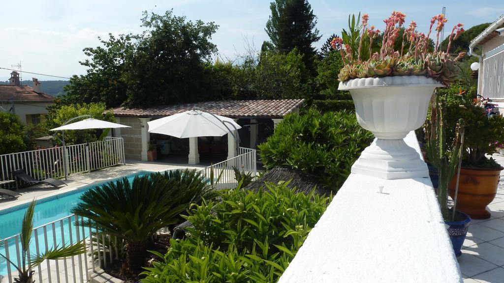 Hotel La Lezardiere La Colle-sur-Loup Pokoj fotografie